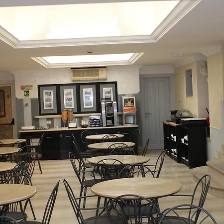 Hotel Center 2 Рим Екстер'єр фото